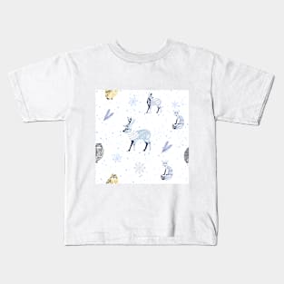 Christmas Snow Animals Mistletoe Kids T-Shirt